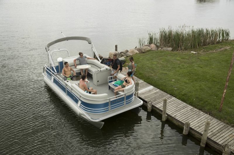 21' Sunchaser 3 Pontoon Northwoods Pontoon Rentals